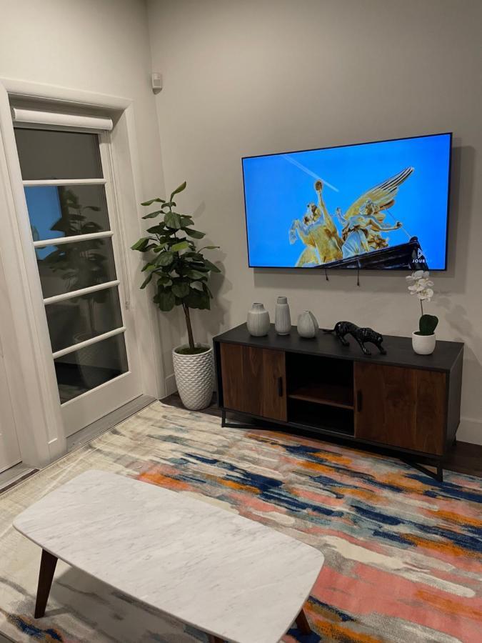 Lovely 2/2 Apartment In Heart Of Santa Monica With Free Parking Лос-Анджелес Экстерьер фото